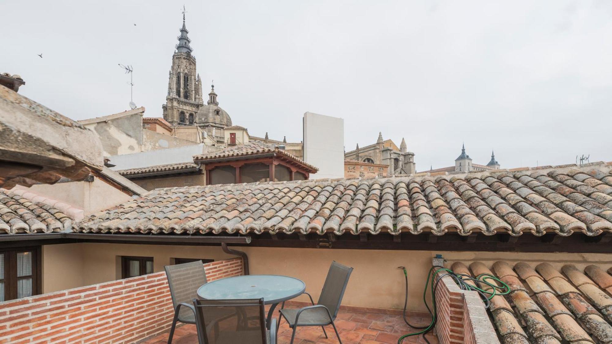 Apartamentos Las Teresitas Junto A La Catedral Толедо Стая снимка