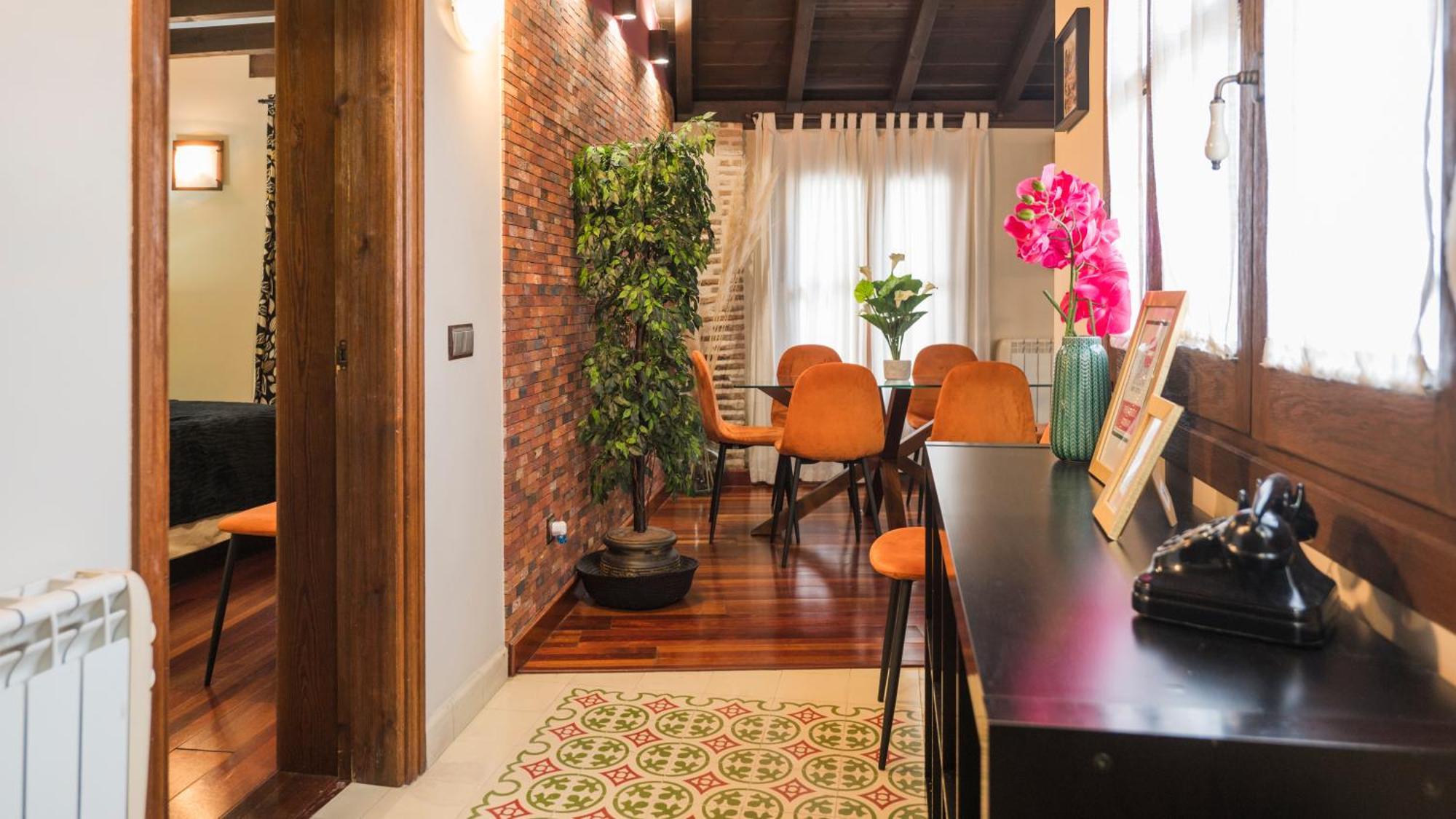 Apartamentos Las Teresitas Junto A La Catedral Толедо Екстериор снимка